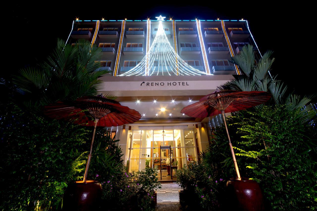 Reno Hotel Янгон Екстериор снимка
